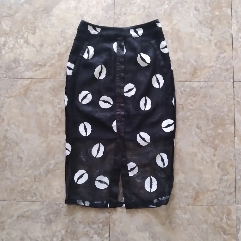 Prase Black & White Lip print skirt, size Small